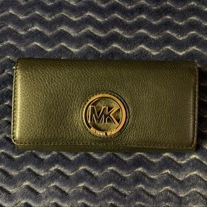 COPY - Fabulous Michael Kors wallet.Blk. Amazing cond.